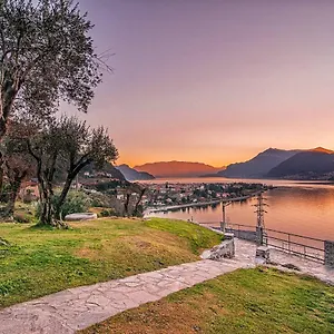Holiday home Casa Angela Dervio