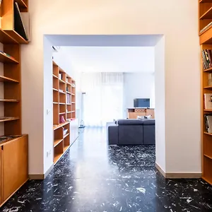 Apartment Riverview Luxury Flat Verona