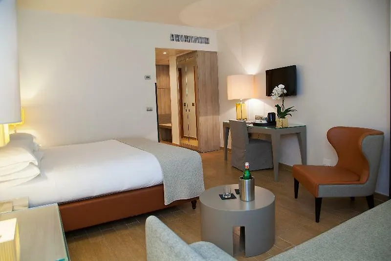 Starhotels Michelangelo Florence 4*,